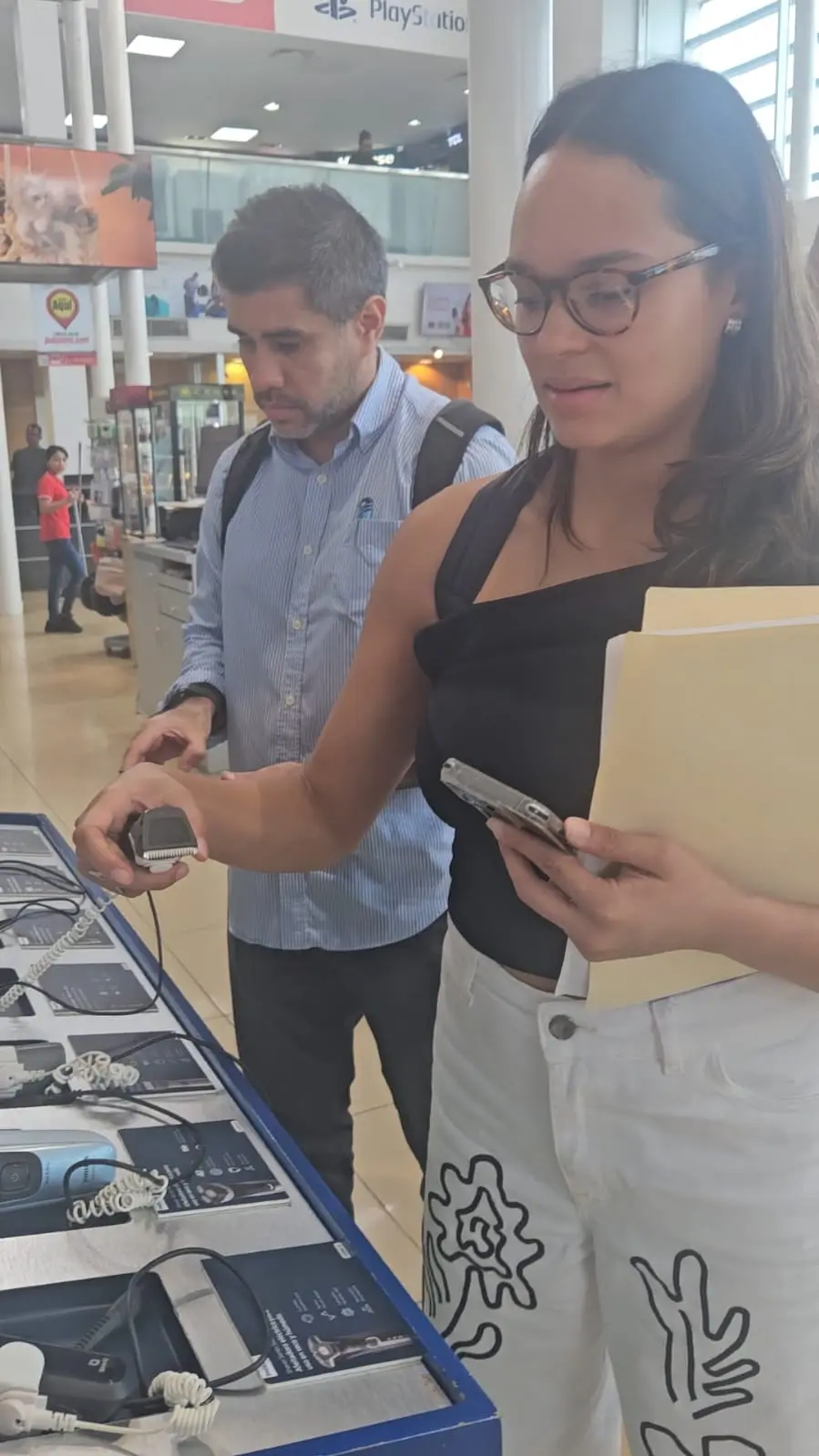 Revisión de una exhibición en el punto de venta